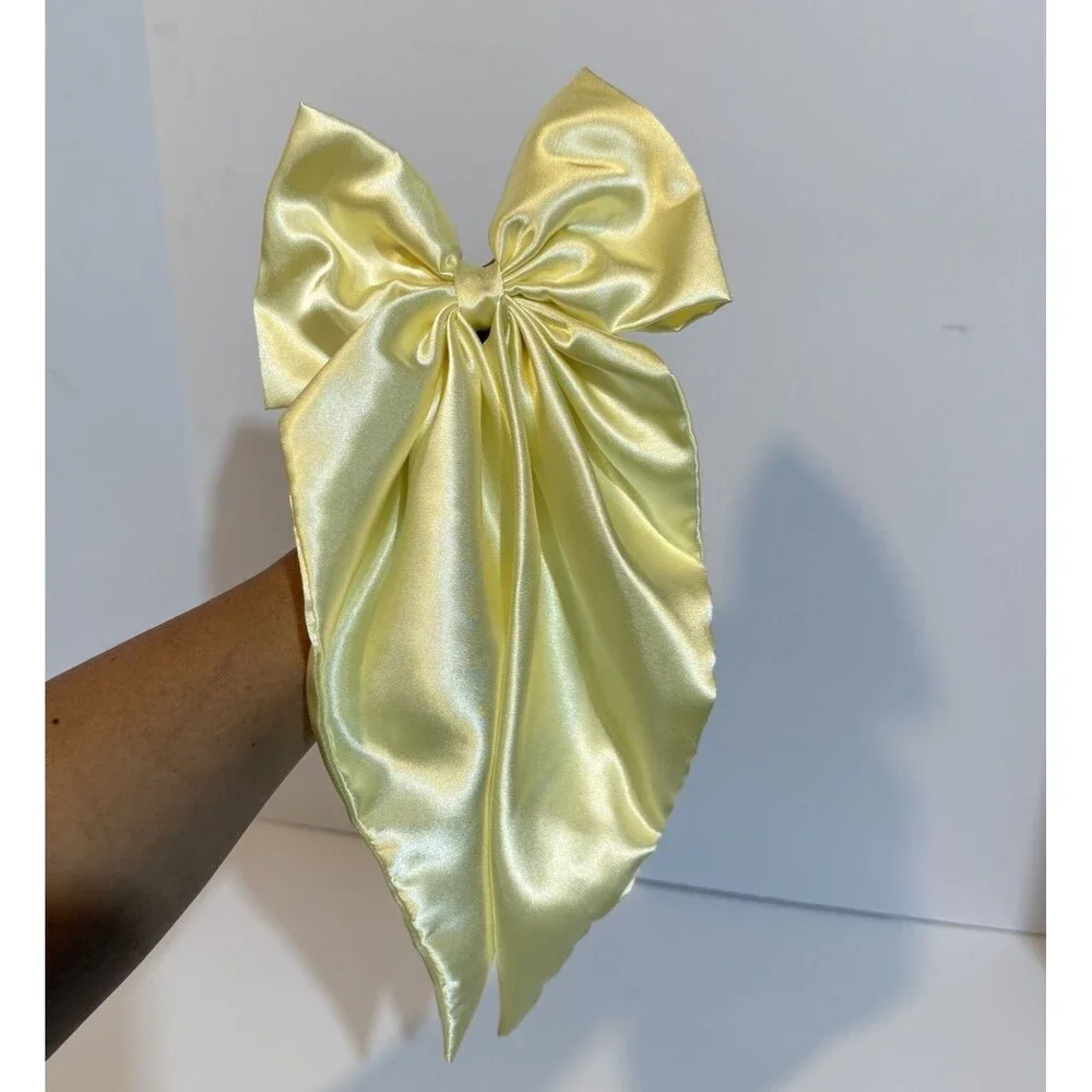Unbranded large satin